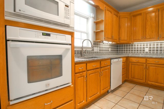 6323 Madison Drive, Gulf Shores, AL 36542