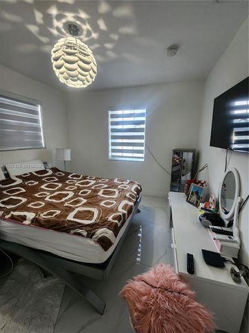 1645 SW 83rd Ct 1, Miami, FL 33155