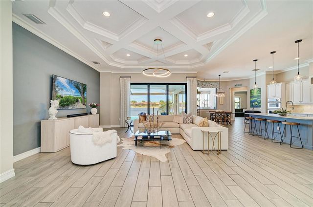 352 MARAVIYA BOULEVARD, Nokomis, FL 34275