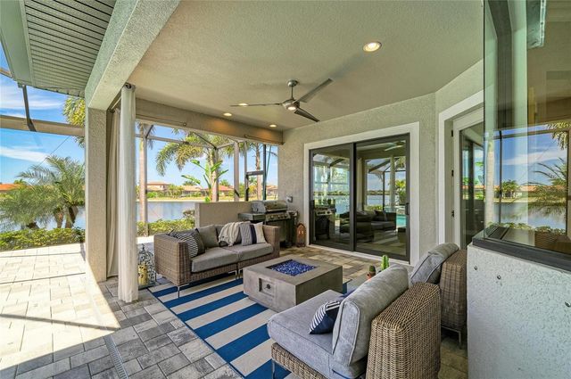 352 MARAVIYA BOULEVARD, Nokomis, FL 34275