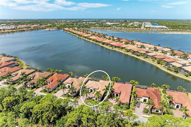 352 MARAVIYA BOULEVARD, Nokomis, FL 34275
