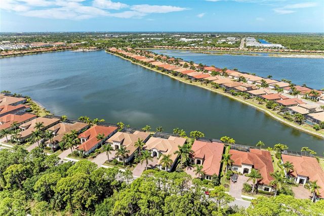 352 MARAVIYA BOULEVARD, Nokomis, FL 34275