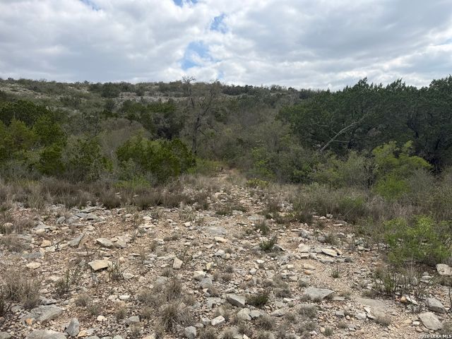 179 RR 334, Brackettville, TX 78832