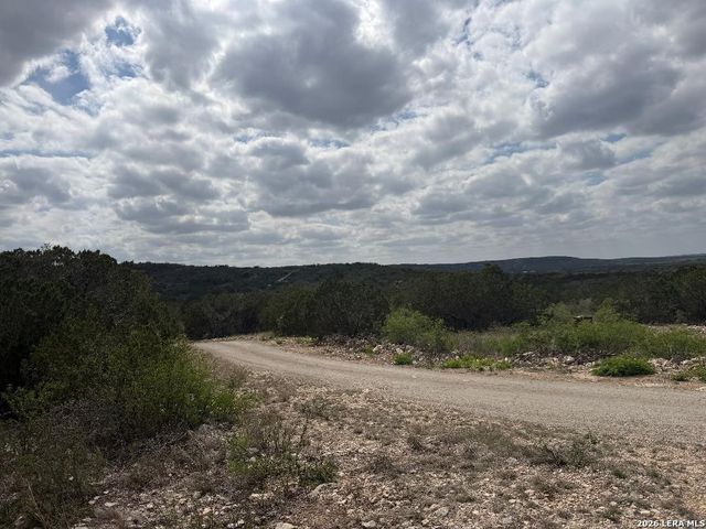 179 RR 334, Brackettville, TX 78832