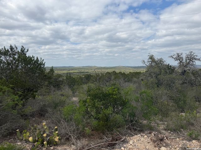 179 RR 334, Brackettville, TX 78832