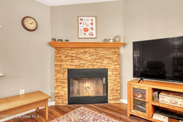 1081 Meadowbrook Road NE, Palm Bay, FL 32905