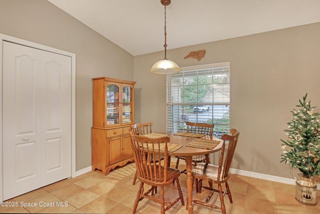 1081 Meadowbrook Road NE, Palm Bay, FL 32905