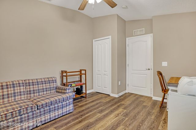 1081 Meadowbrook Road NE, Palm Bay, FL 32905