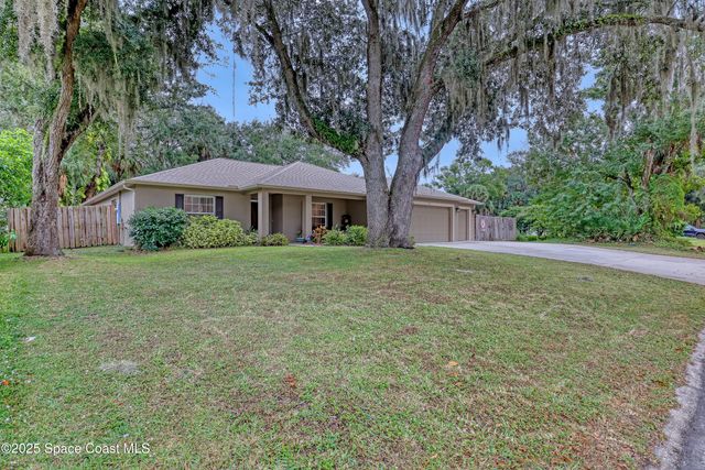 1081 Meadowbrook Road NE, Palm Bay, FL 32905