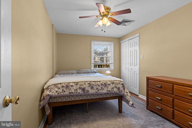 45 EVERGREEN AVE, Broomall, PA 19008