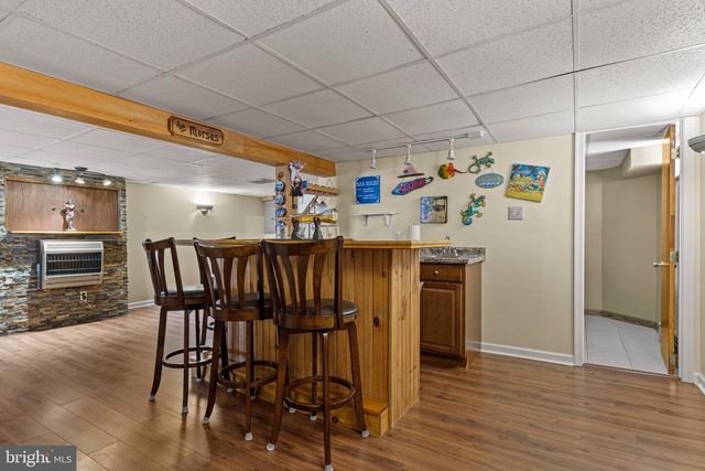 45 EVERGREEN AVE, Broomall, PA 19008
