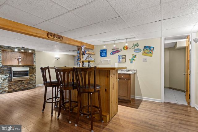 45 EVERGREEN AVE, Broomall, PA 19008