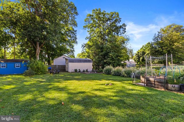 45 EVERGREEN AVE, Broomall, PA 19008