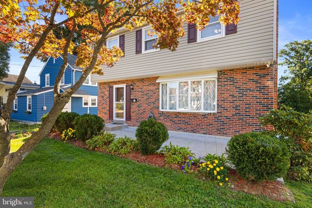 45 EVERGREEN AVE, Broomall, PA 19008