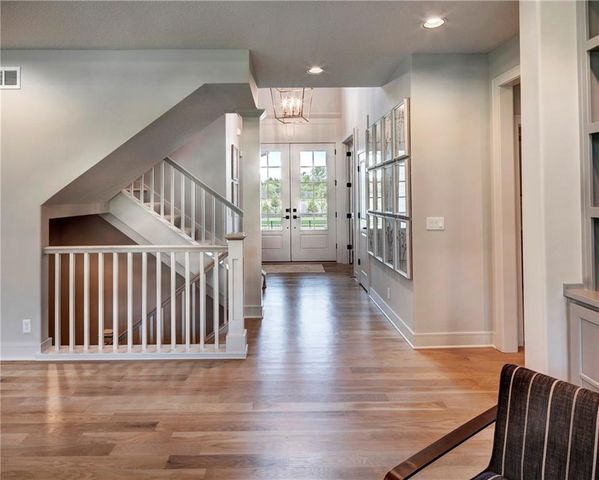 21938 W 99th Terrace, Lenexa, KS 66220