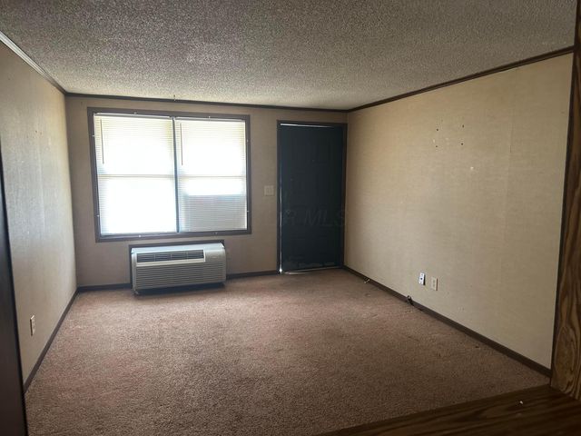5842 Leafapple Lane, Columbus, OH 43232