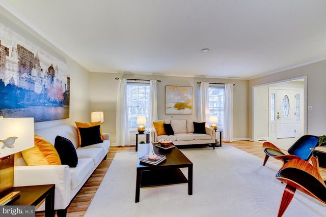 6 COVENTRY CIR, Princeton, NJ 08540