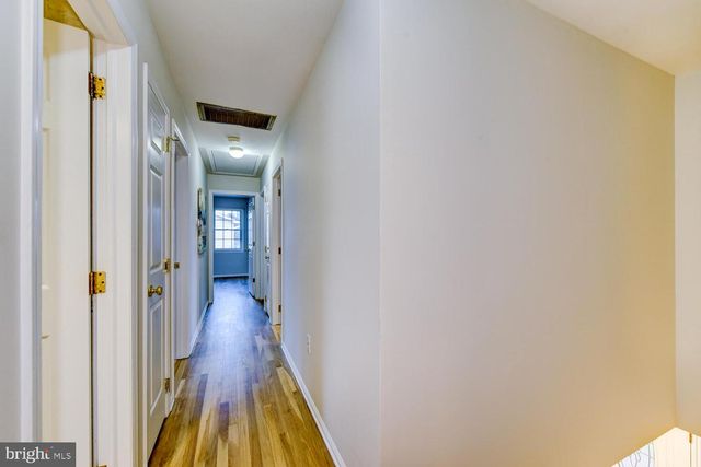 6 COVENTRY CIR, Princeton, NJ 08540