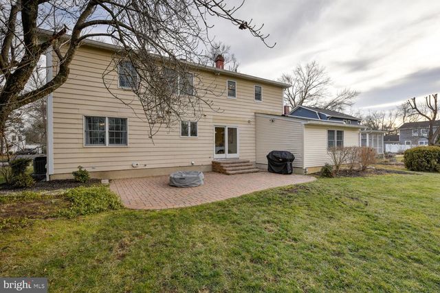 6 COVENTRY CIR, Princeton, NJ 08540