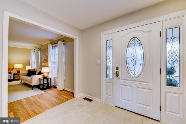 6 COVENTRY CIR, Princeton, NJ 08540