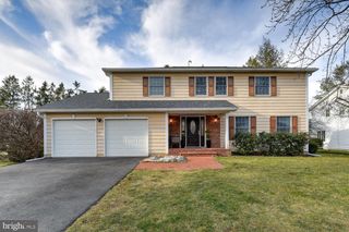 6 COVENTRY CIR, Princeton, NJ 08540