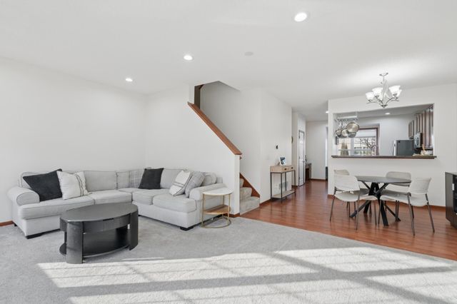 5207 Scott Lane, Robbinsdale, MN 55422