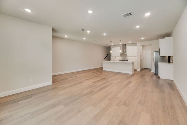 8317 Bayside Drive, Rowlett, TX 75088