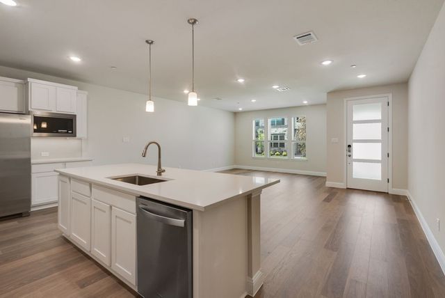 8317 Bayside Drive, Rowlett, TX 75088