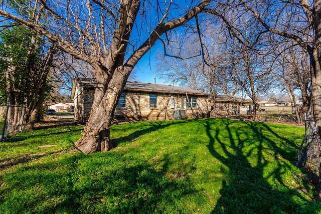 6110 Songwood Drive, Dallas, TX 75241