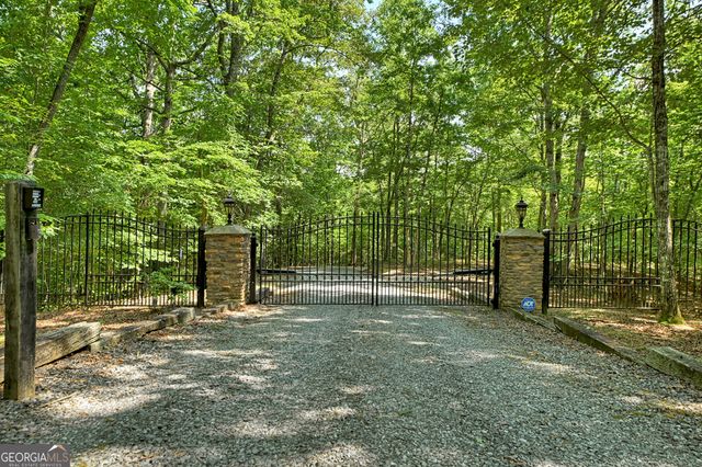 505 Old Salem Road, Mineral Bluff, GA 30559