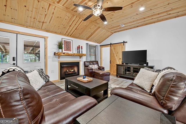 505 Old Salem Road, Mineral Bluff, GA 30559