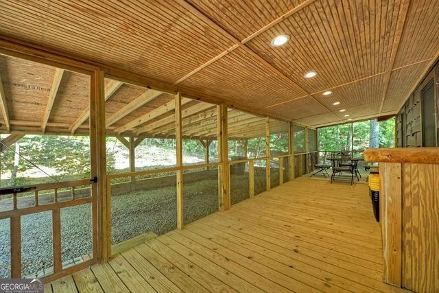 505 Old Salem Road, Mineral Bluff, GA 30559