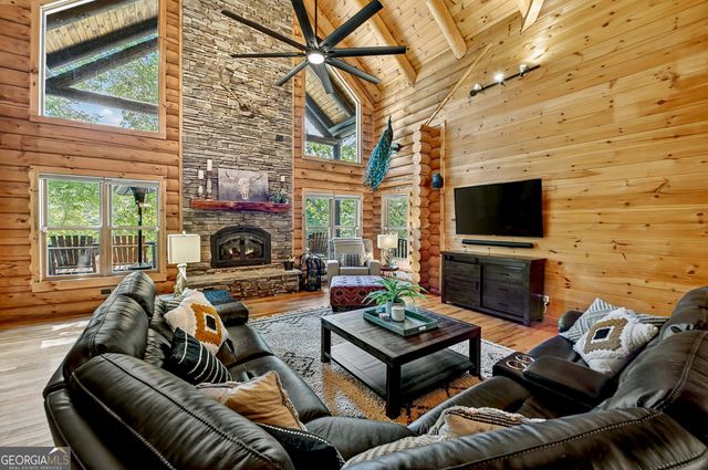 505 Old Salem Road, Mineral Bluff, GA 30559