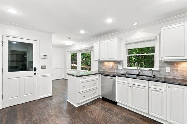 4622 Kings Down Road, Atlanta, GA 30338
