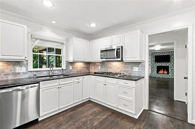 4622 Kings Down Road, Atlanta, GA 30338