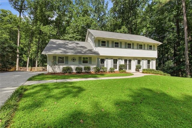 4622 Kings Down Road, Atlanta, GA 30338