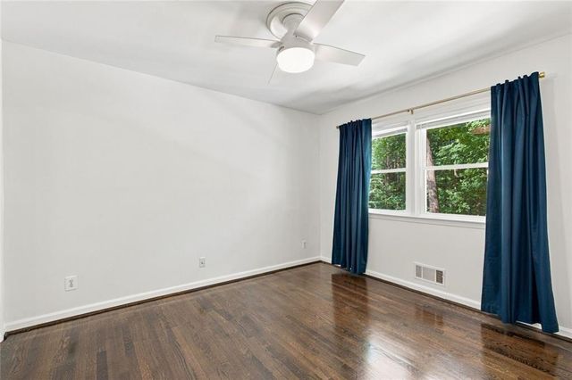 4622 Kings Down Road, Atlanta, GA 30338