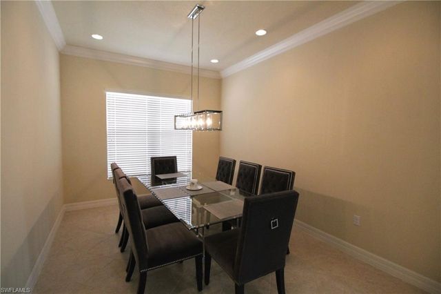 3279 Tahoe CT, Naples, FL 34119