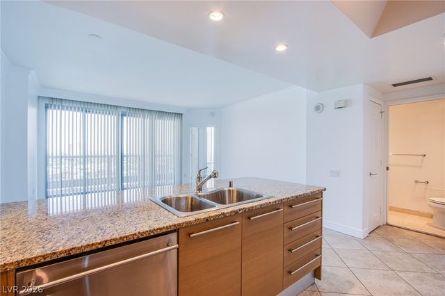 322 Karen Avenue 1603, Las Vegas, NV 89109