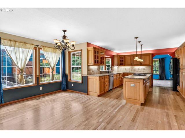 6911 Ne 129TH St, Vancouver, WA 98686