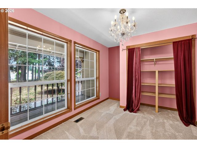 6911 Ne 129TH St, Vancouver, WA 98686