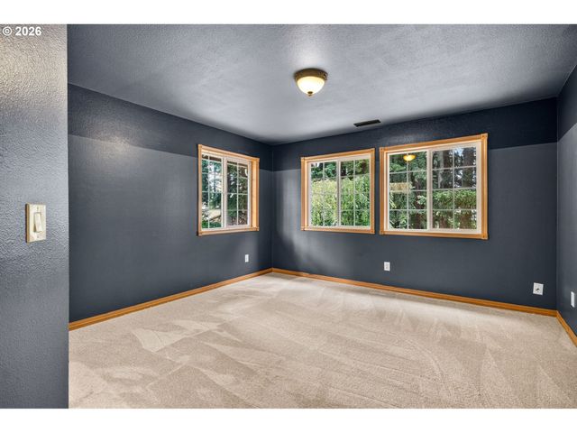 6911 Ne 129TH St, Vancouver, WA 98686