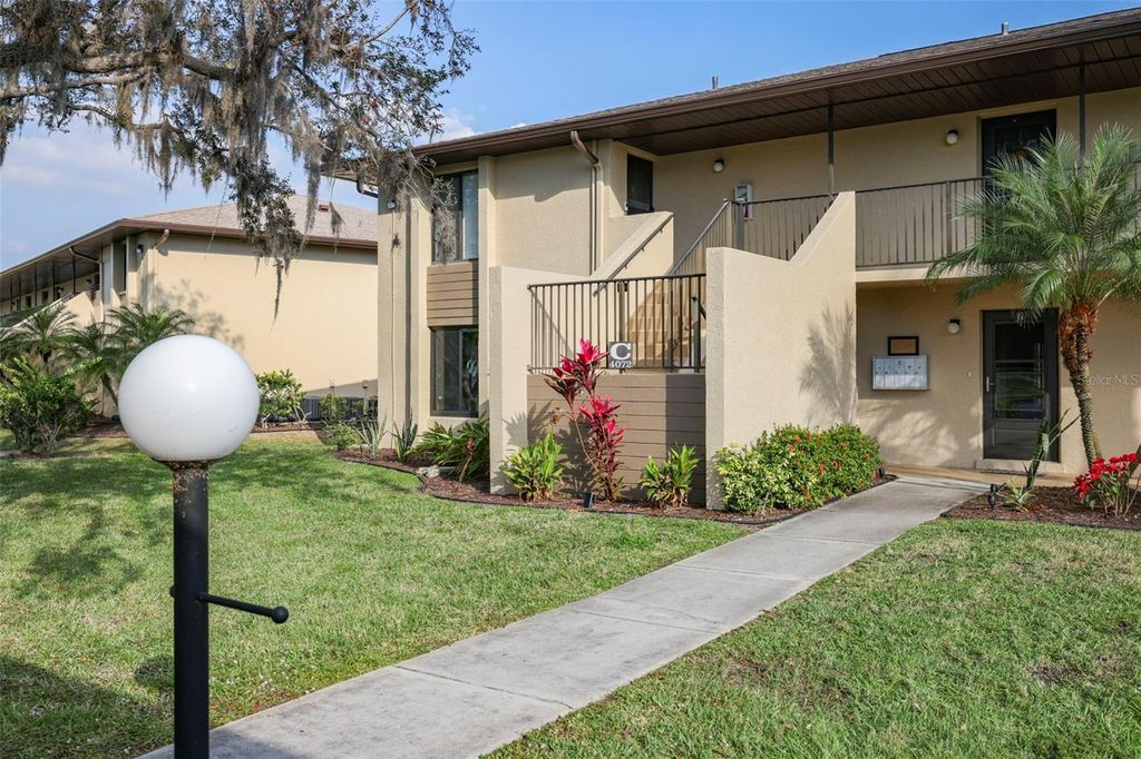 4072 OAKVIEW DRIVE C8, Punta Gorda, FL 33980