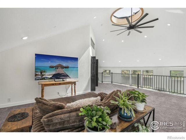 2118 Dry Creek Drive, Lyons, CO 80540