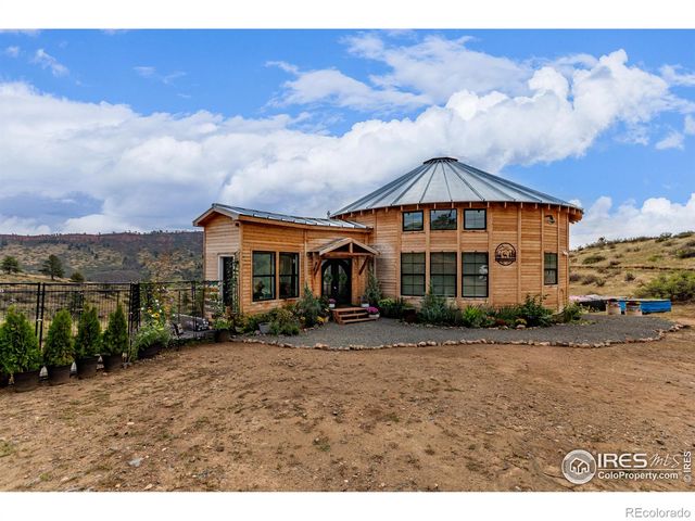 2118 Dry Creek Drive, Lyons, CO 80540