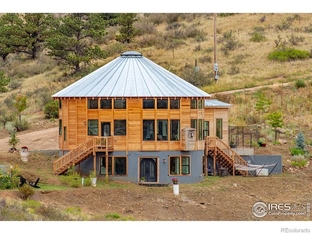 2118 Dry Creek Drive, Lyons, CO 80540