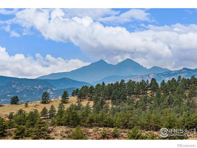 2118 Dry Creek Drive, Lyons, CO 80540