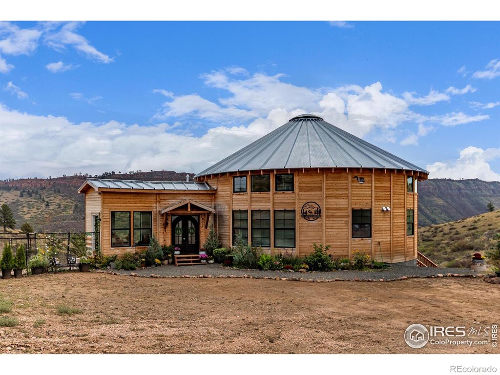 2118 Dry Creek Drive, Lyons, CO 80540