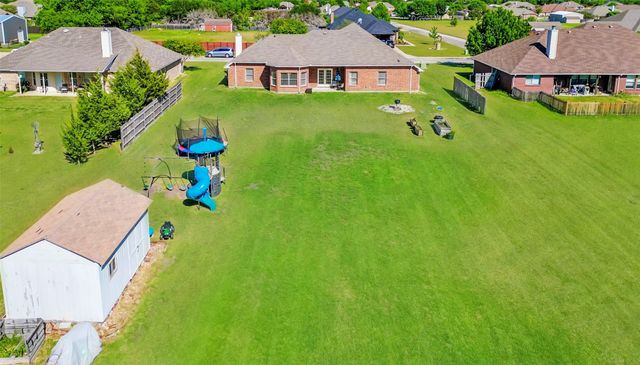 1015 Meadow Hill Drive, Lavon, TX 75166