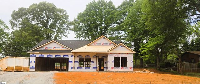 130 Walden Circle, Spartanburg, SC 29301